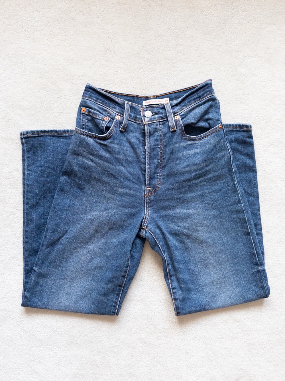 Levi’s Ribcage Straight Ankle